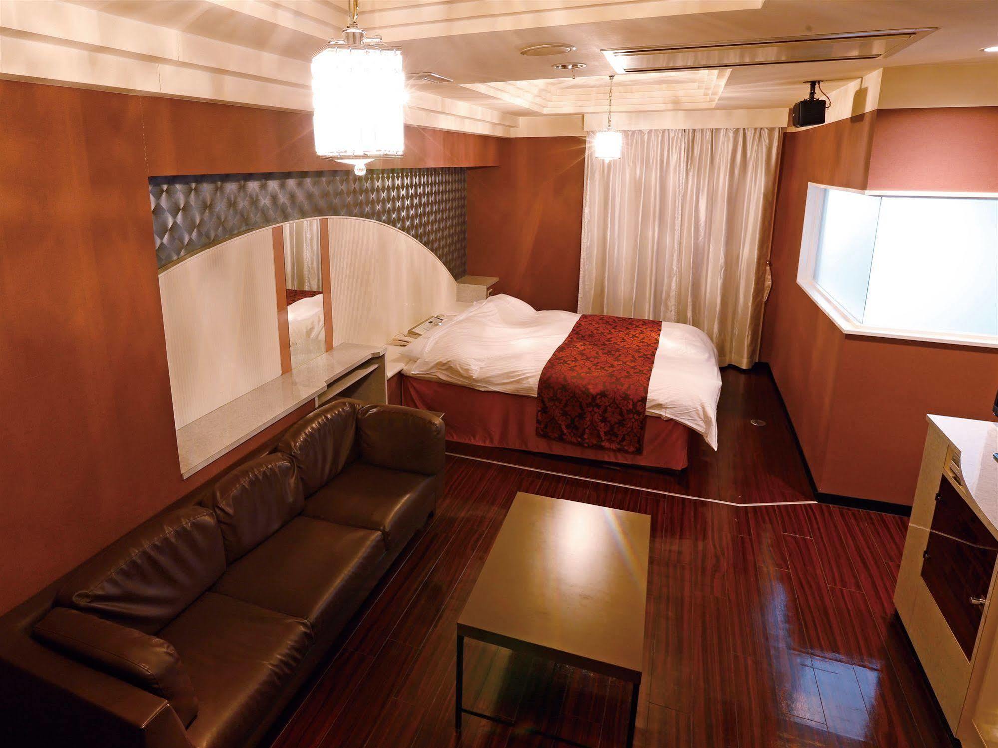 Hotel Fine Garden Gifu (Adults Only) Kakamigahara Екстер'єр фото